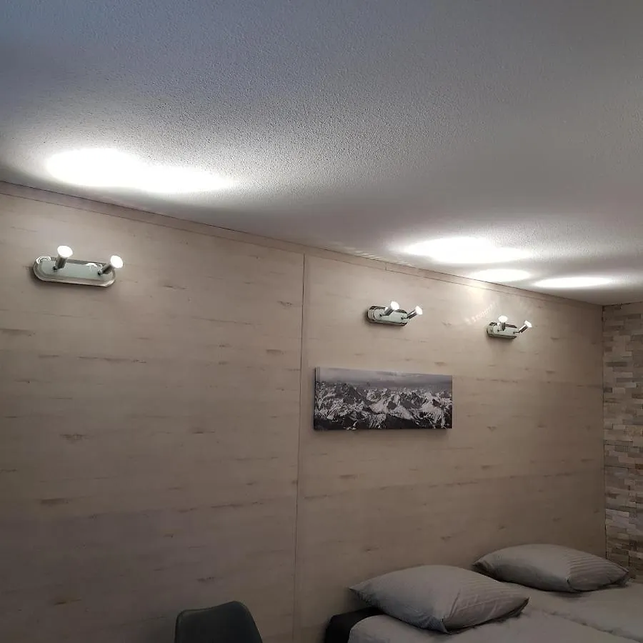 Studio 28 M2 Tout Confort Neuf Label 3 Etoiles 4 Personnes Cybele Brides-les-Bains Apartment
